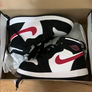 Jordan 1 retro high